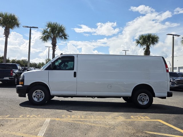Certified 2020 GMC Savana 2500 Extended w/ Driver Convenience Package RWD image 3
