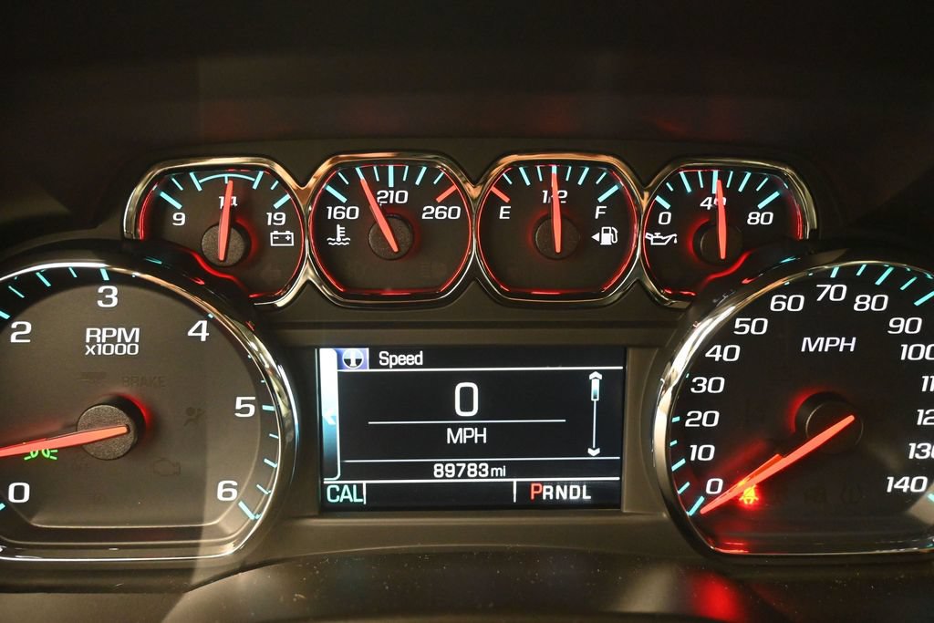 Used 2020 Chevrolet Tahoe LS w/ Skid Plate Package AWD/4WD image 16