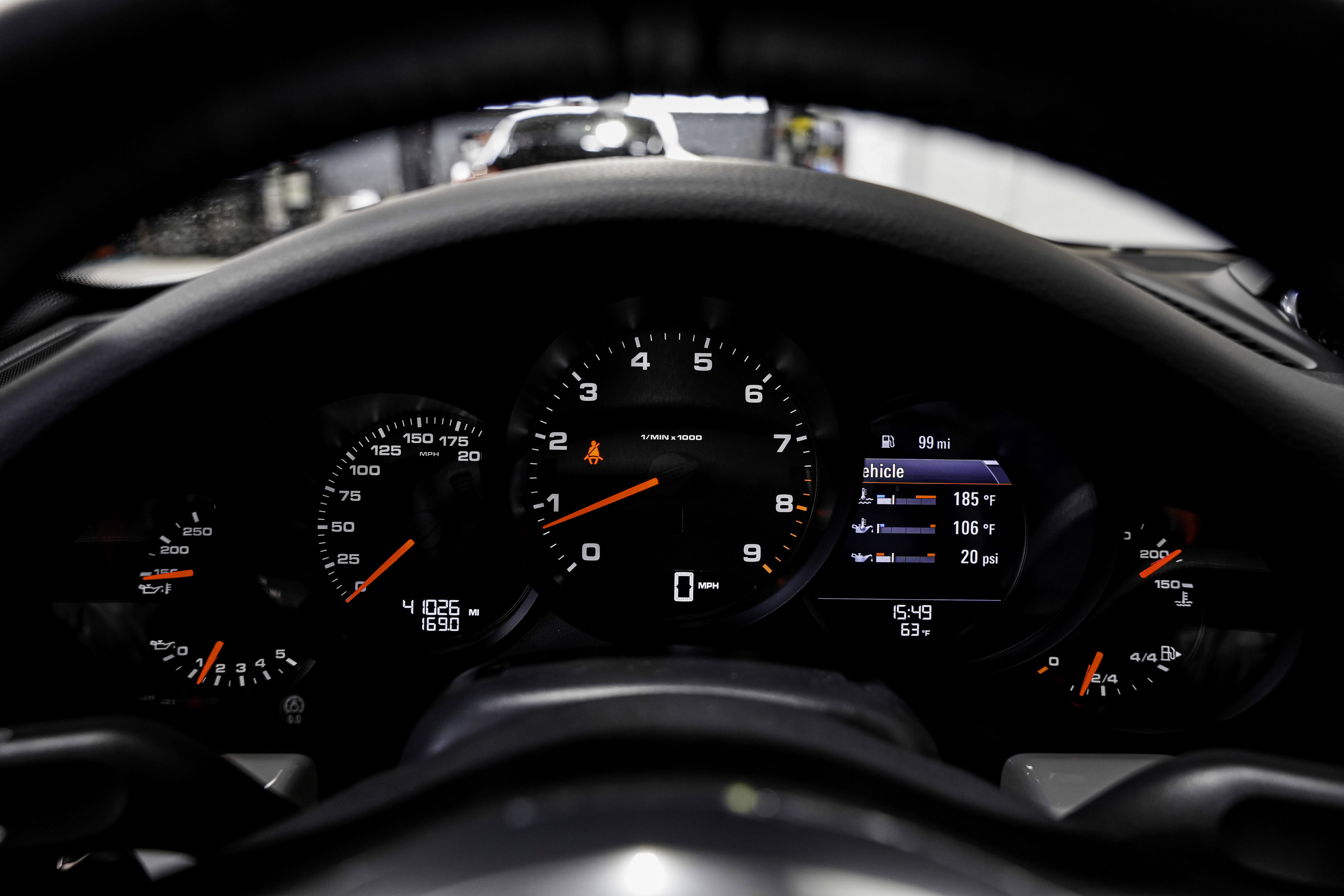 Used 2014 Porsche 911 Carrera image 11