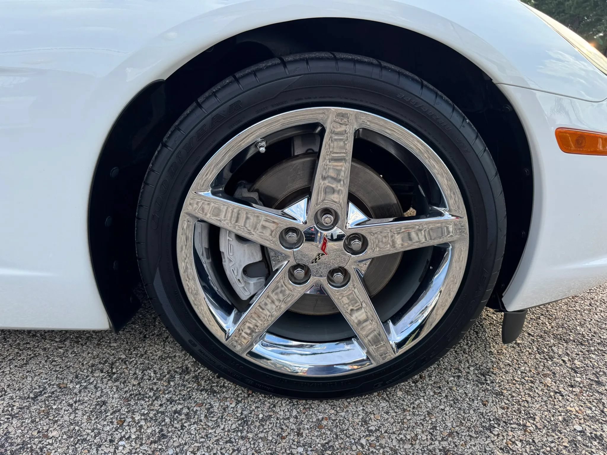 Used 2007 Chevrolet Corvette Convertible RWD image 14