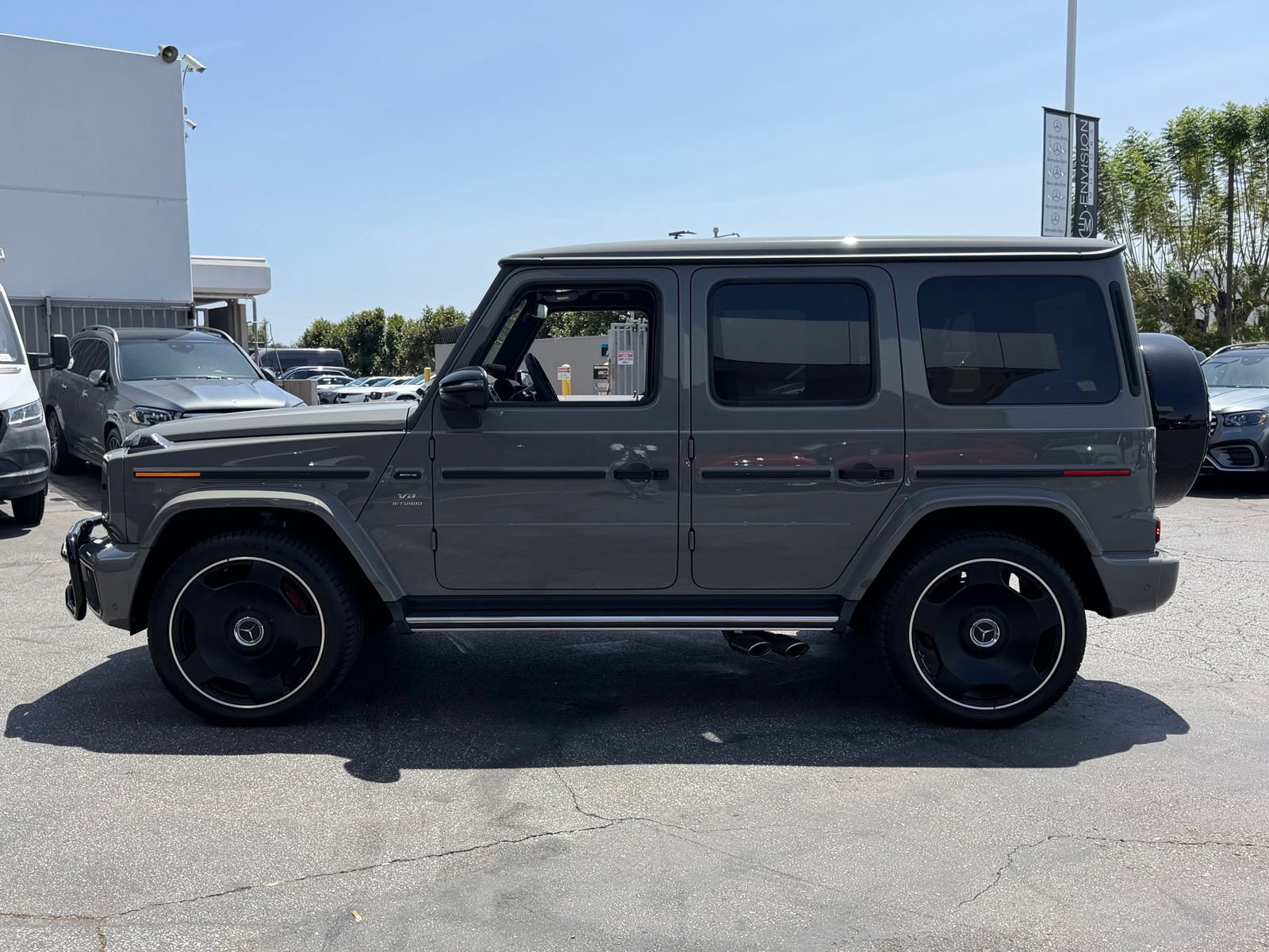 New 2026 Mercedes-Benz G 63 AMG 4MATIC image 8