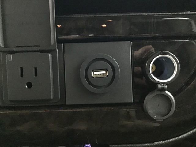 Used 2023 Chevrolet Express 2500 image 30