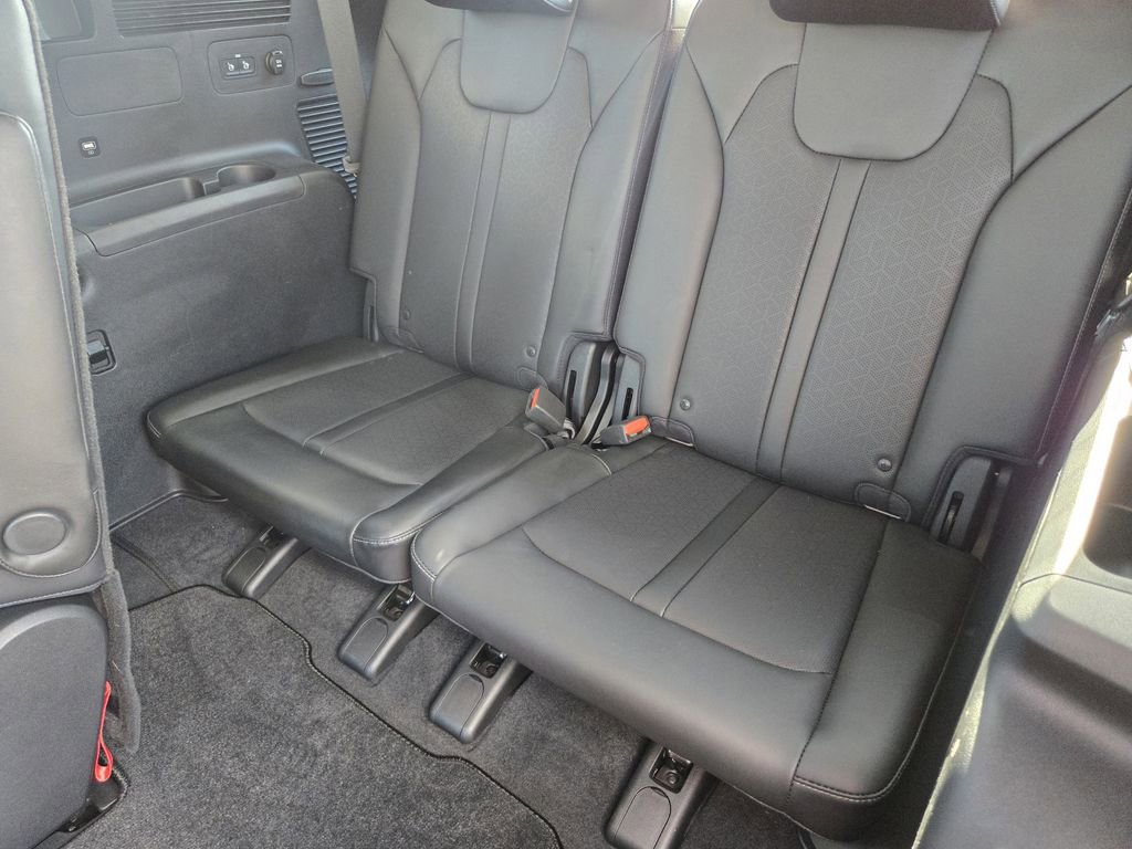 Certified 2023 Kia Sorento X-Line EX image 30