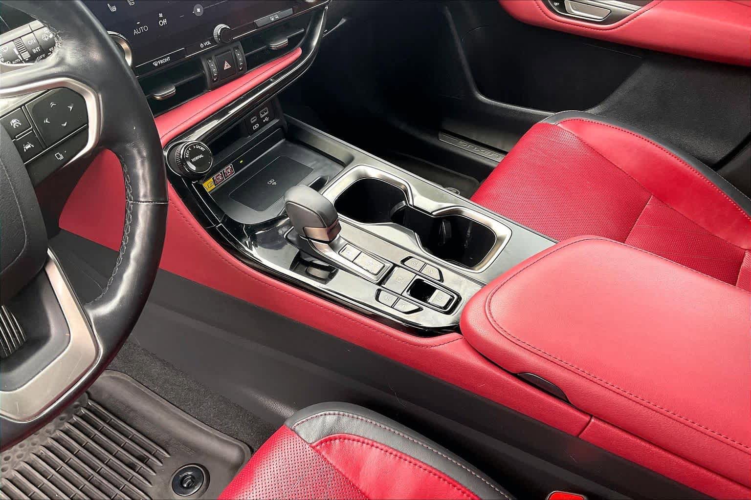 Used 2022 Lexus NX 350 AWD w/ Vision Package image 16