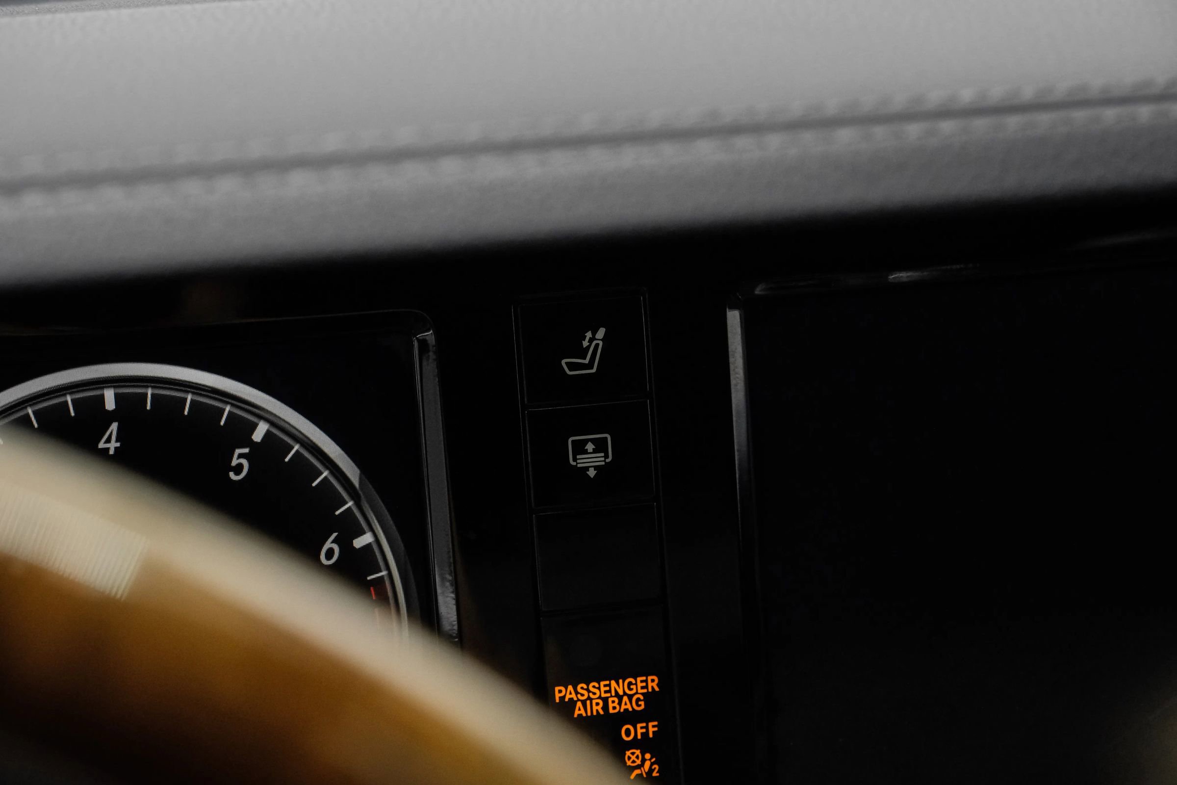 Used 2014 Mercedes-Benz S 550 Sedan image 36