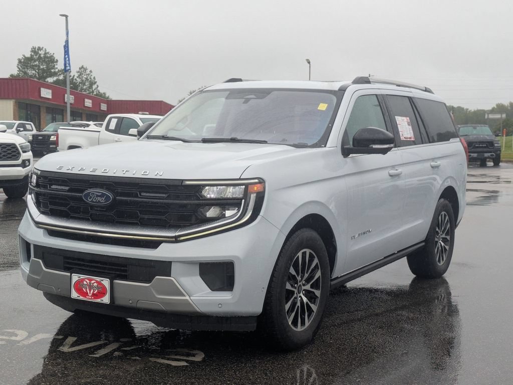 Used 2025 Ford Expedition Platinum AWD/4WD image 6