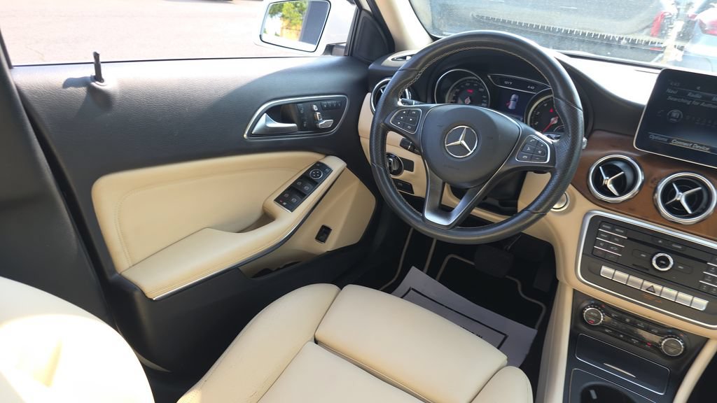 Used 2019 Mercedes-Benz GLA 250 image 26