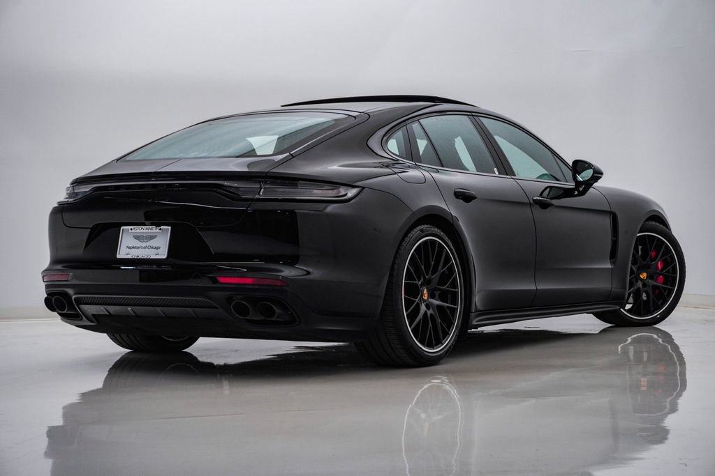 Used 2023 Porsche Panamera GTS AWD/4WD image 9