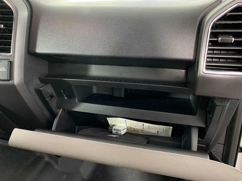 Used 2015 Ford F150 XLT w/ Equipment Group 302A Luxury RWD image 35