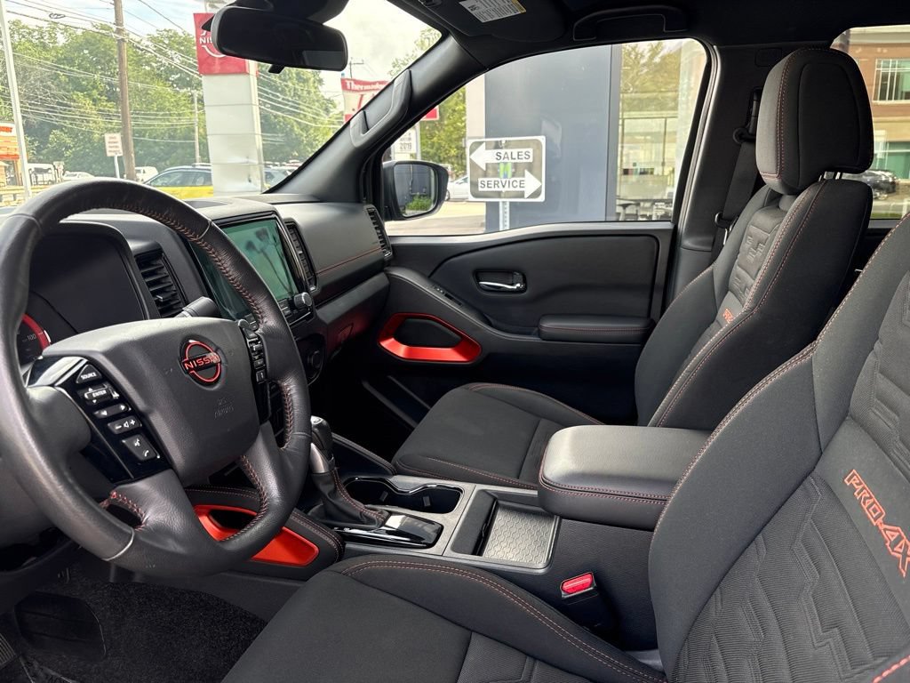Certified 2023 Nissan Frontier PRO-4X w/ Technology Package AWD/4WD image 9