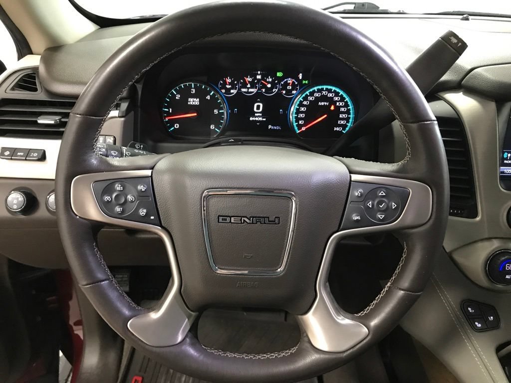 Used 2019 GMC Yukon Denali AWD/4WD image 17