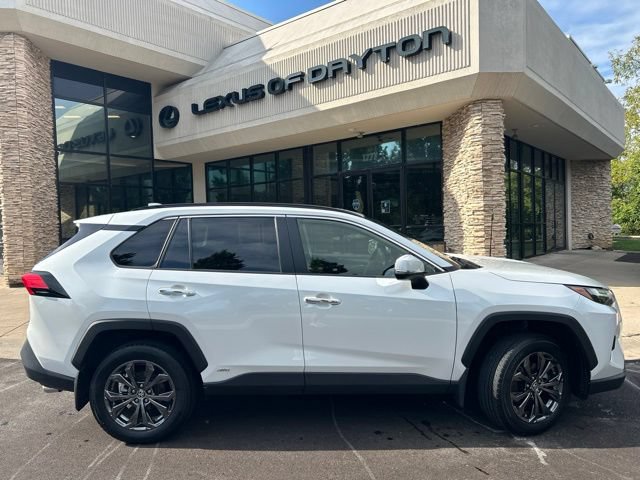 Used 2023 Toyota RAV4 Limited AWD/4WD image 8