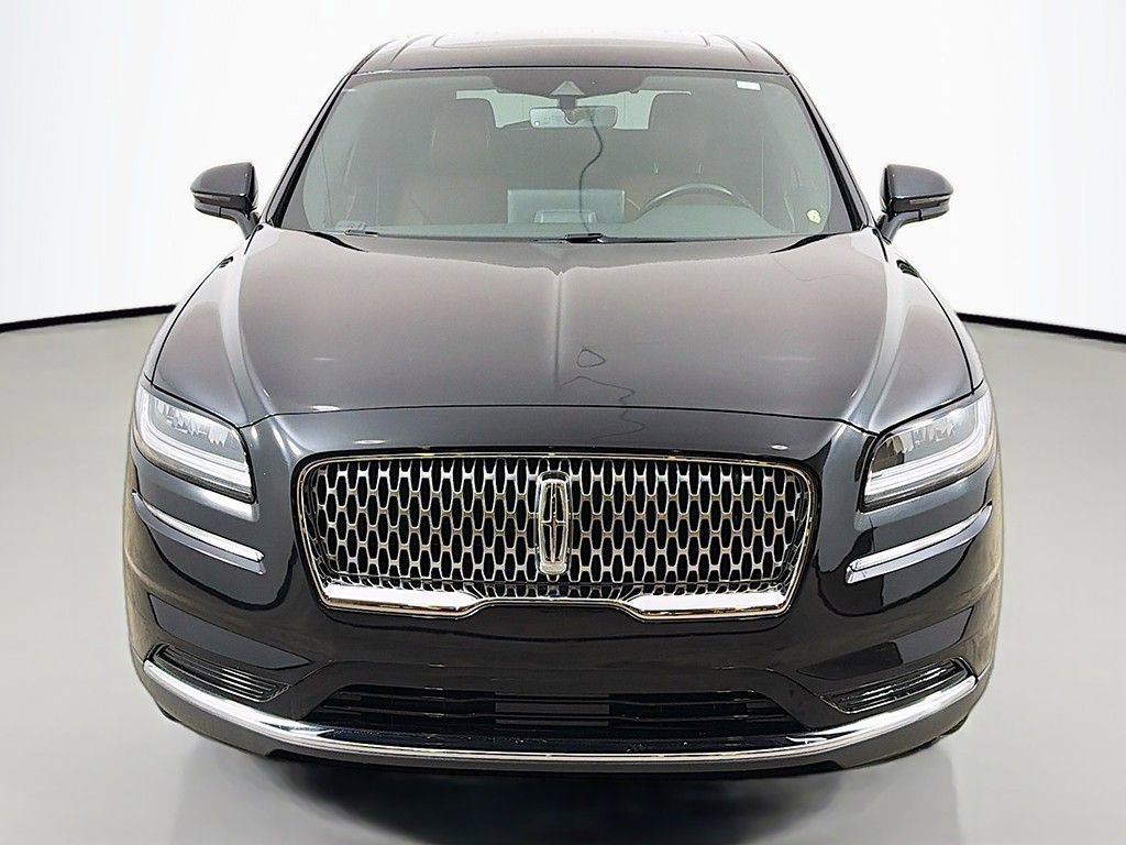 Used 2022 Lincoln Nautilus Reserve image 13