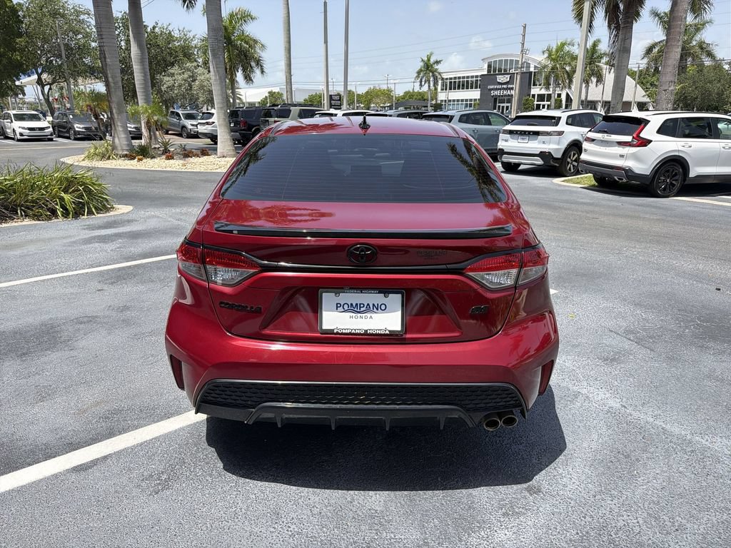 Used 2022 Toyota Corolla SE FWD image 7