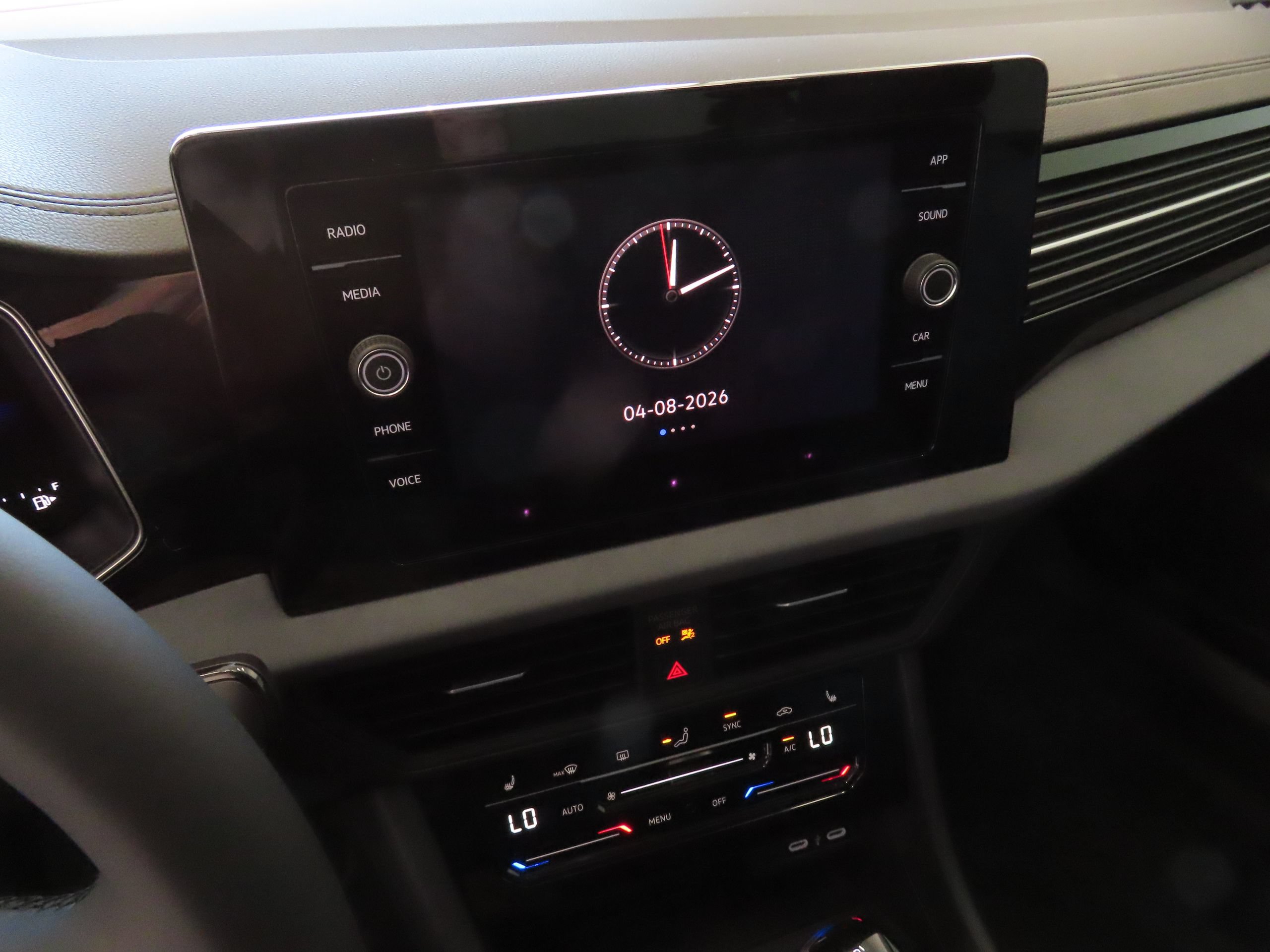 New 2026 Volkswagen Jetta SE FWD image 17