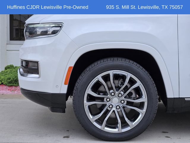 Used 2023 Jeep Grand Wagoneer L Series II w/ Premium Group II AWD/4WD image 9