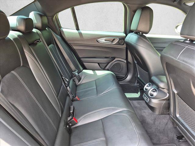 Used 2024 Alfa Romeo Giulia Sprint RWD image 19