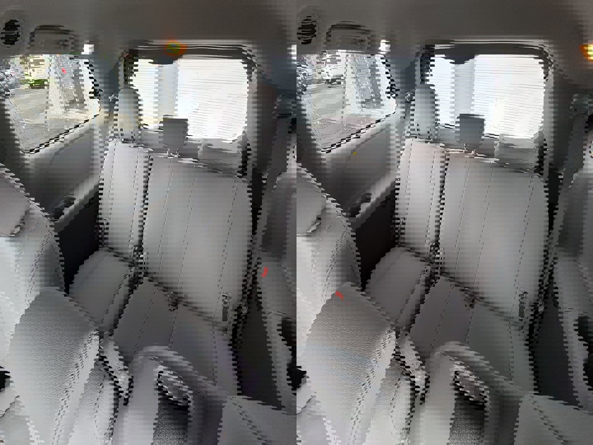 Used 2015 Toyota Sienna XLE w/ XLE Navigation Package image 26