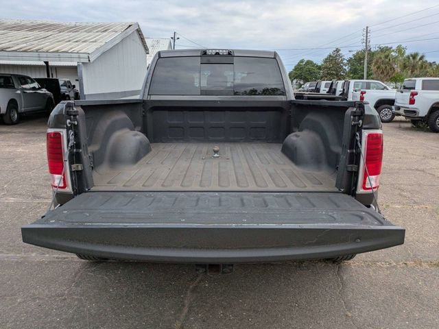 Used 2017 RAM 3500 Laramie w/ Convenience Group AWD/4WD image 13
