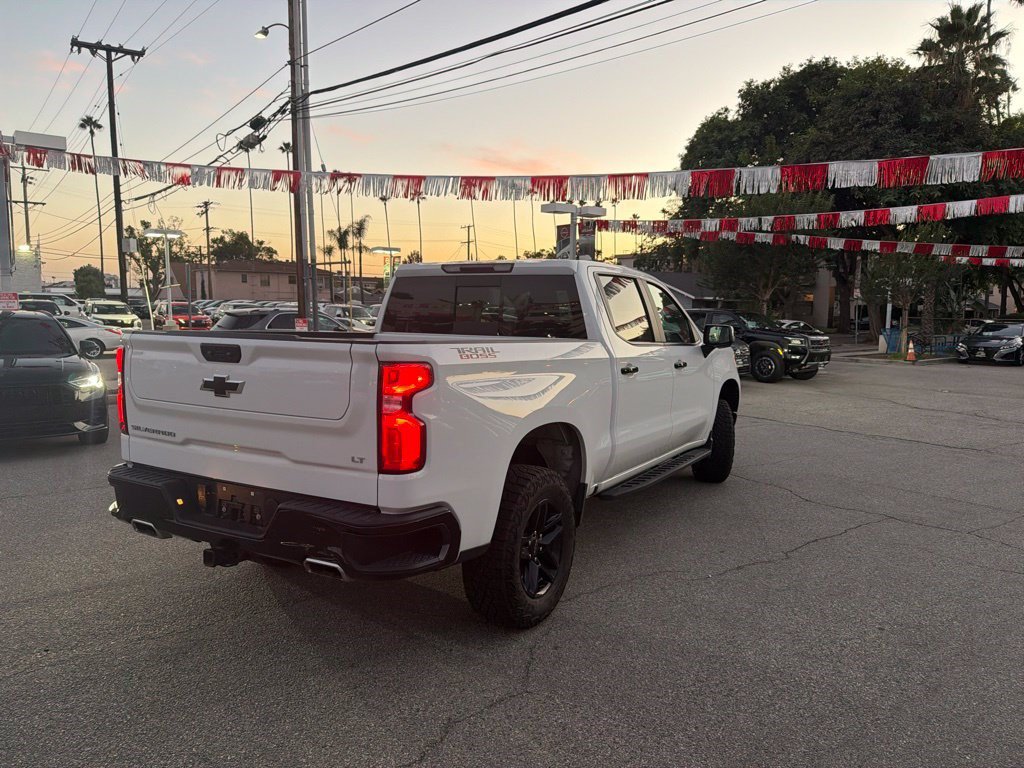 Used 2023 Chevrolet Silverado 1500 LT Trail Boss w/ Convenience Package II AWD/4WD image 2