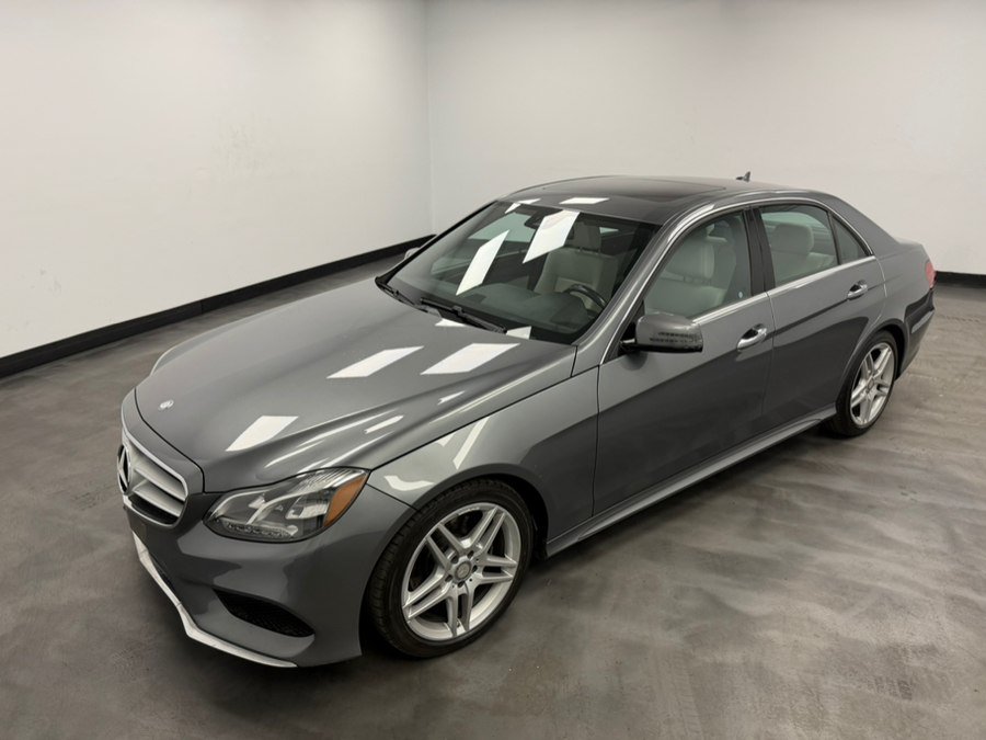 Used 2016 Mercedes-Benz E 350 4MATIC Sedan w/ Premium Package image 4