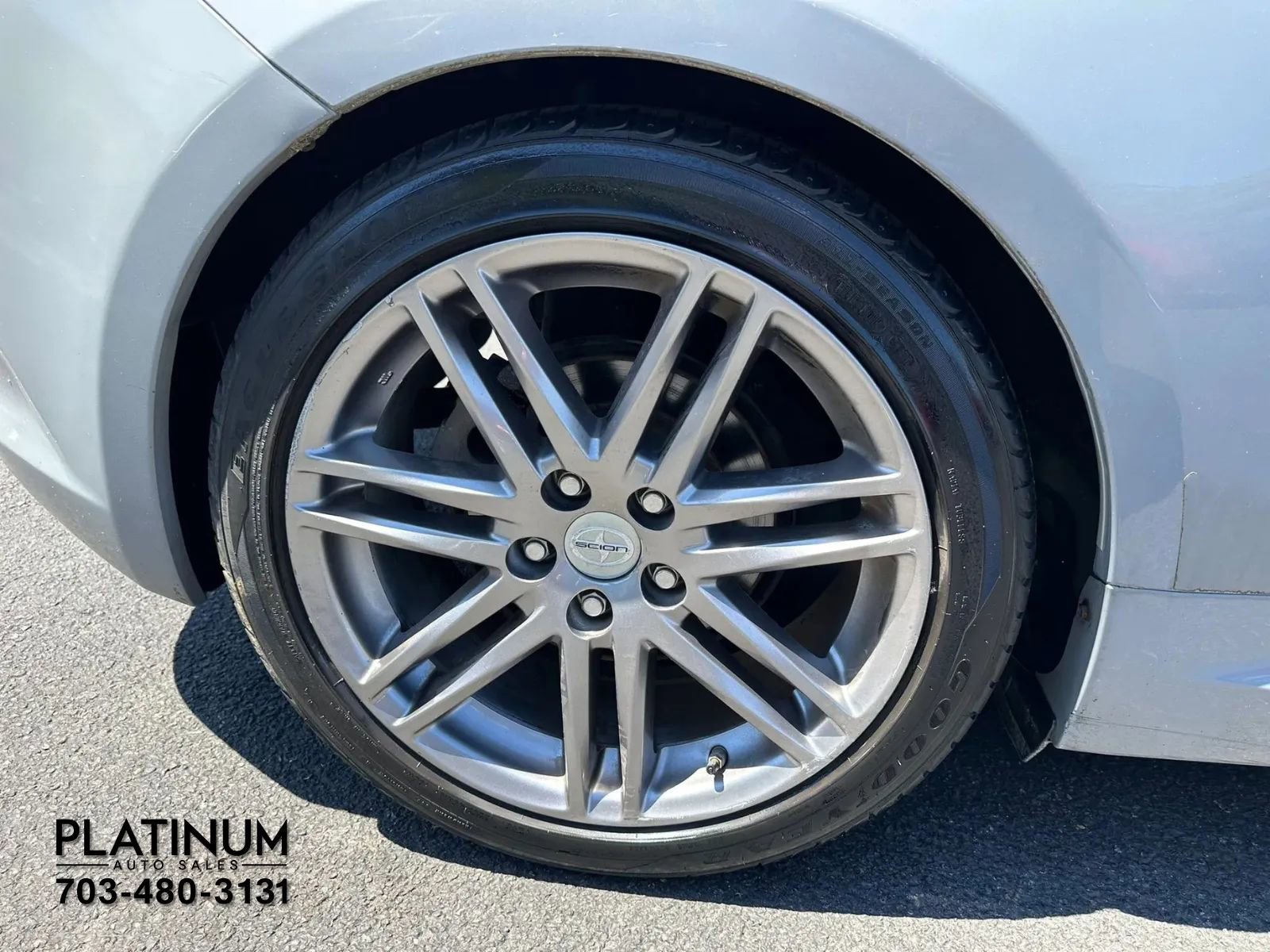 Used 2012 Scion tC FWD image 18