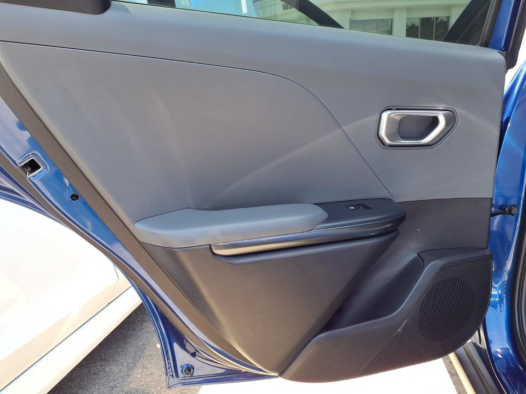 Certified 2025 Kia K4 FWD image 22