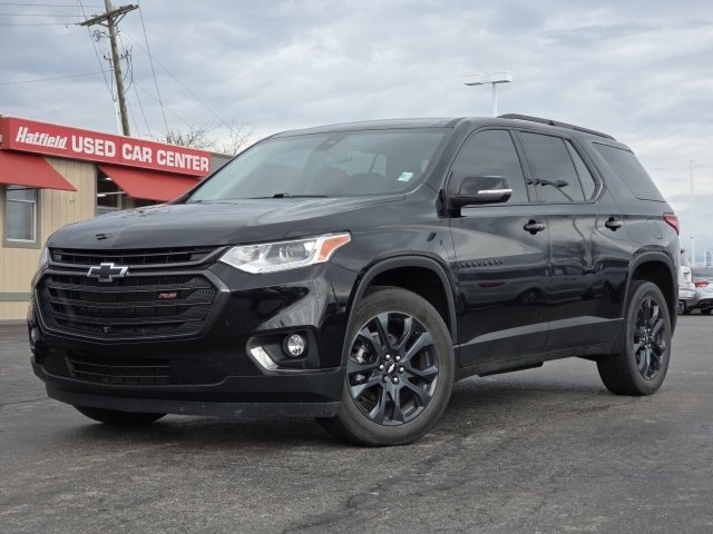 Used 2021 Chevrolet Traverse RS image 2