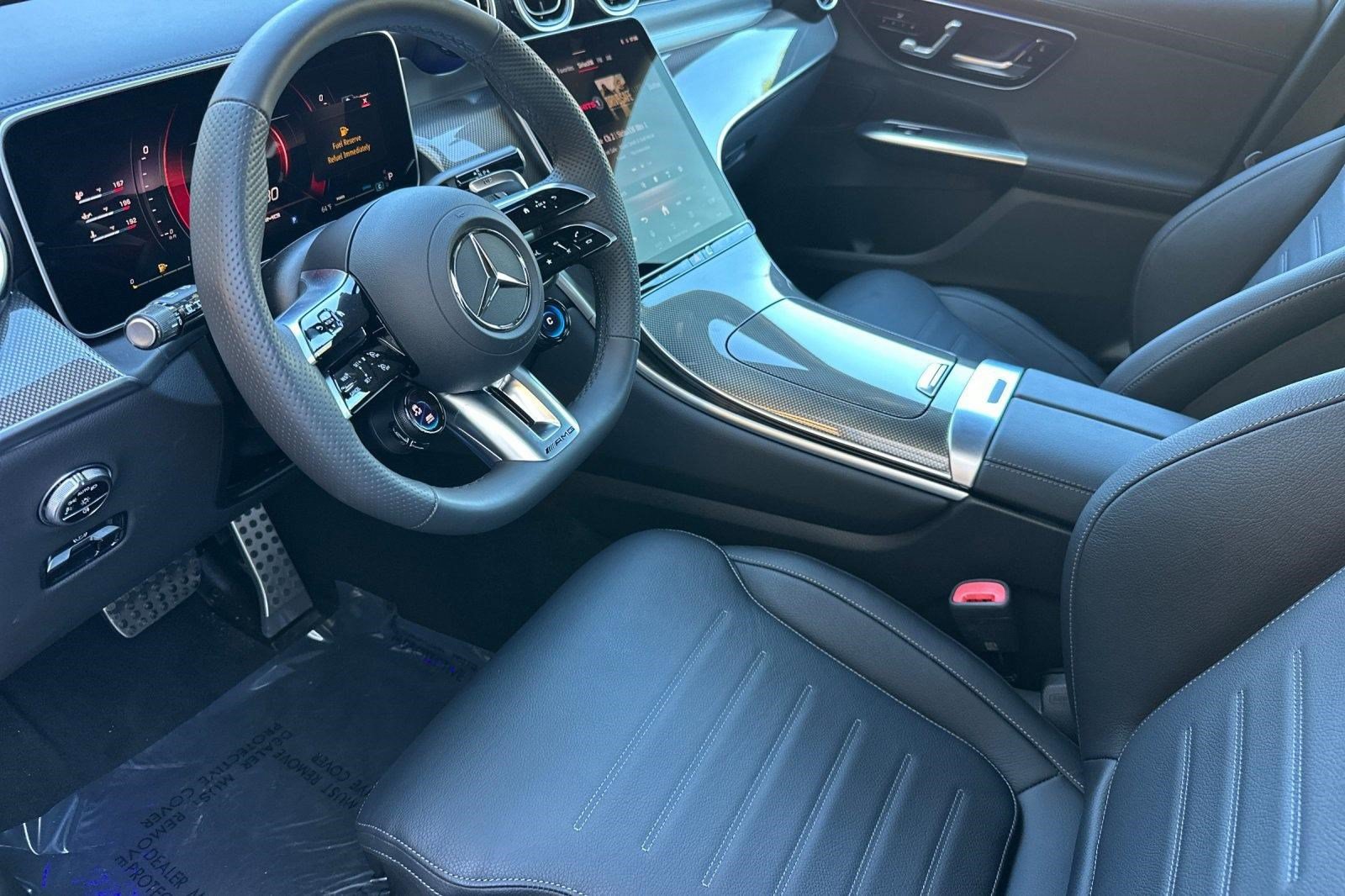 Used 2025 Mercedes-Benz GLC 43 AMG 4MATIC image 4