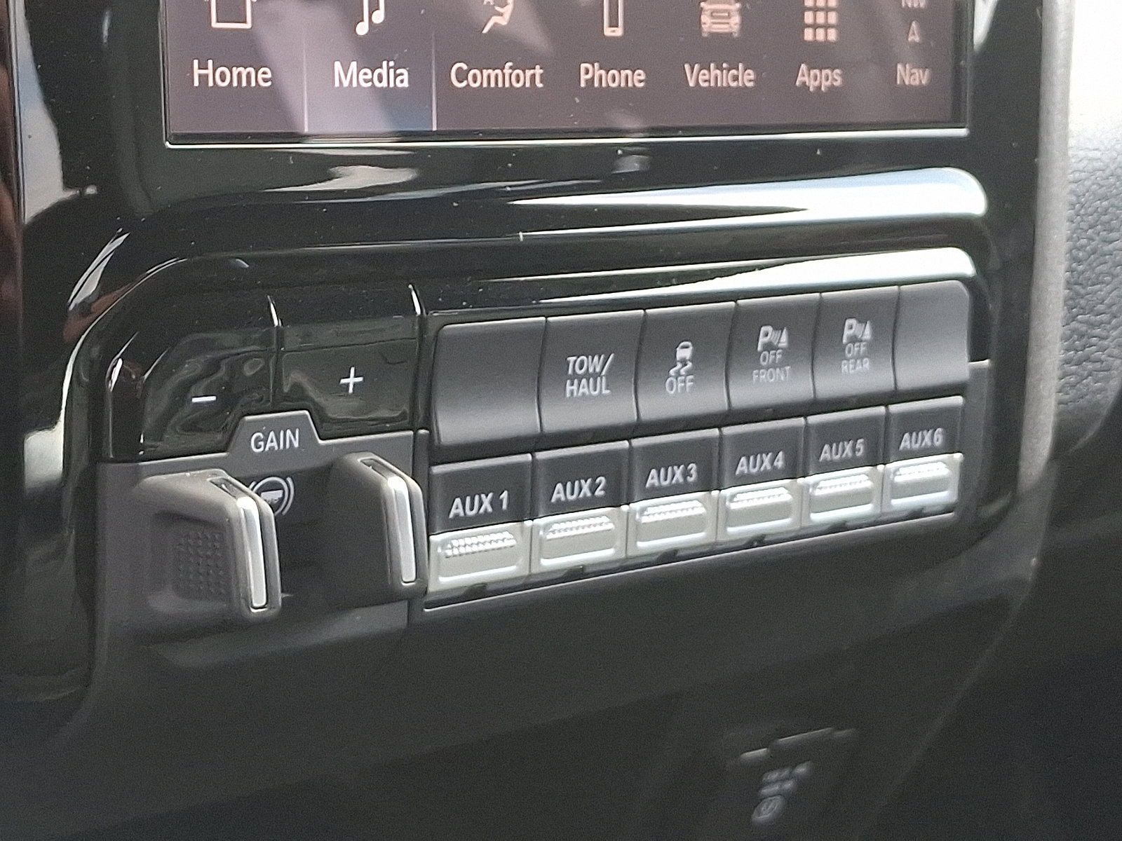 New 2026 RAM 2500 Tradesman w/ Safety Group image 17