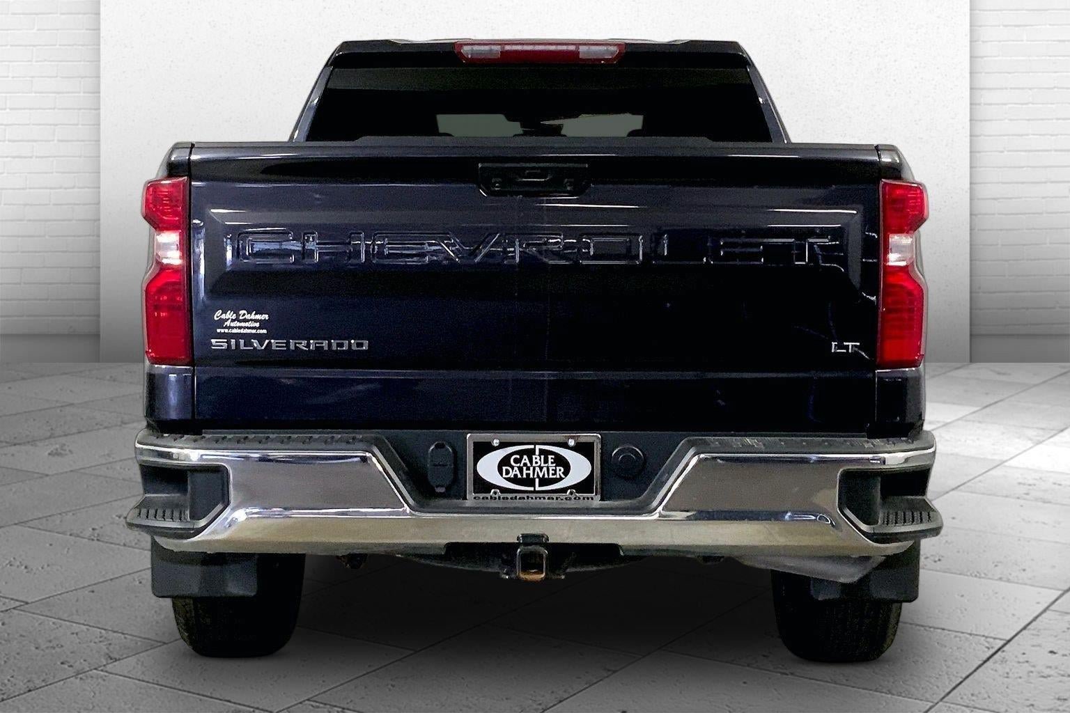 Used 2024 Chevrolet Silverado 1500 LT AWD/4WD image 3