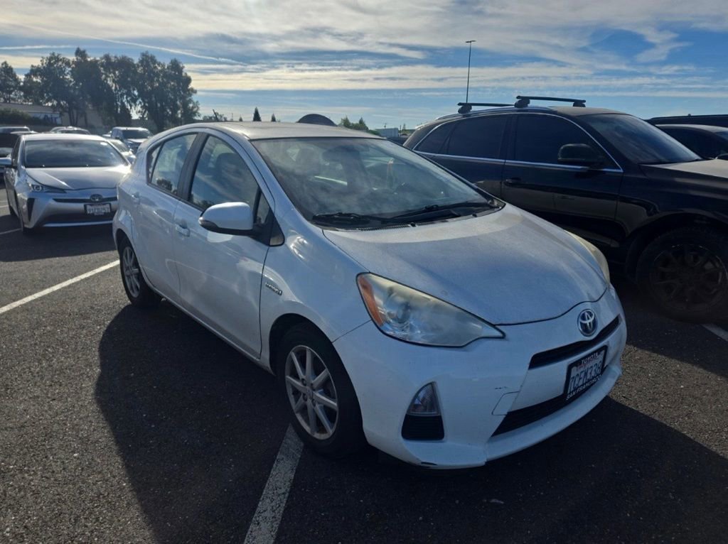 Used 2013 Toyota Prius C Three image 2