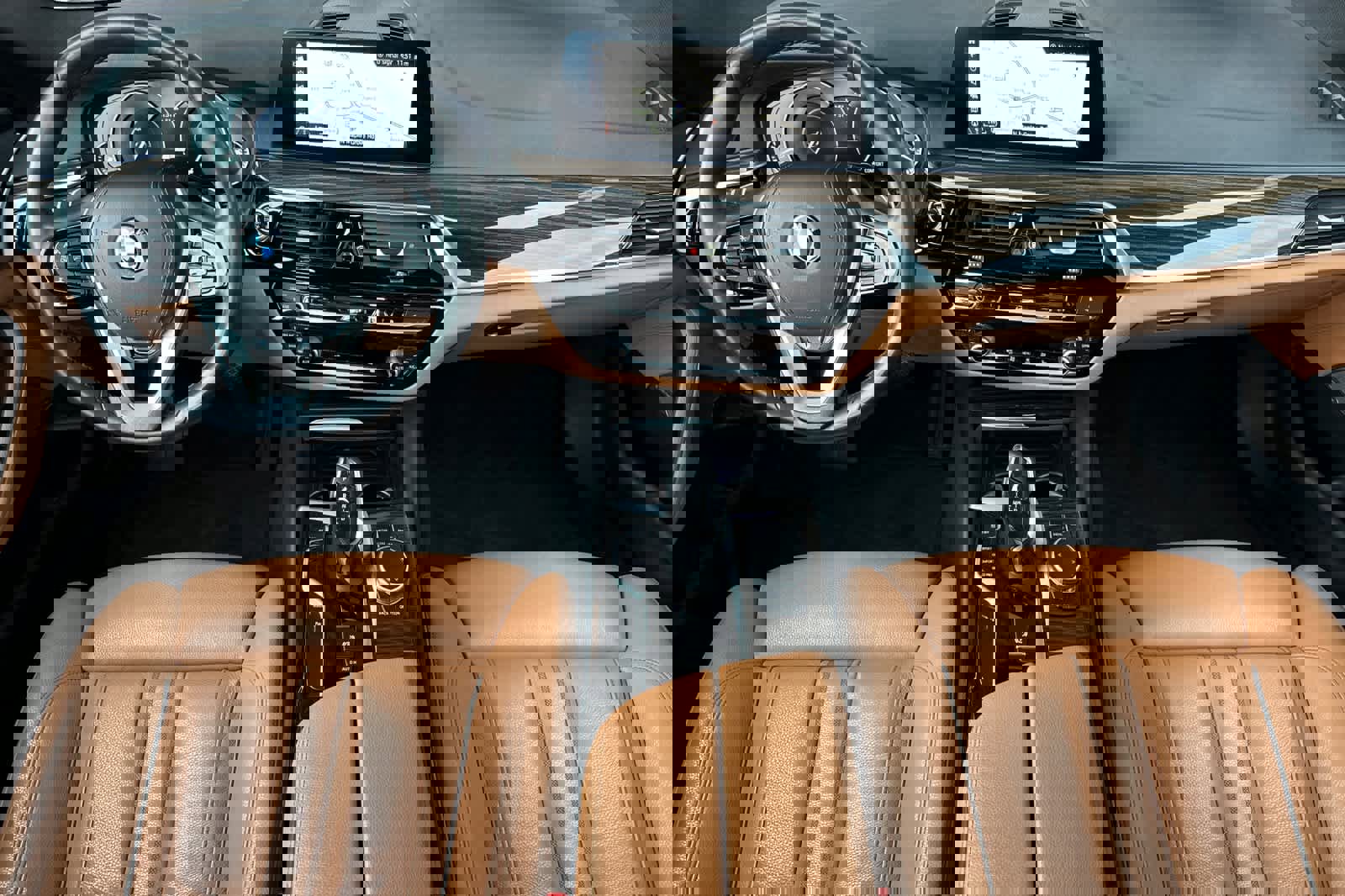 Used 2019 BMW 530e image 3