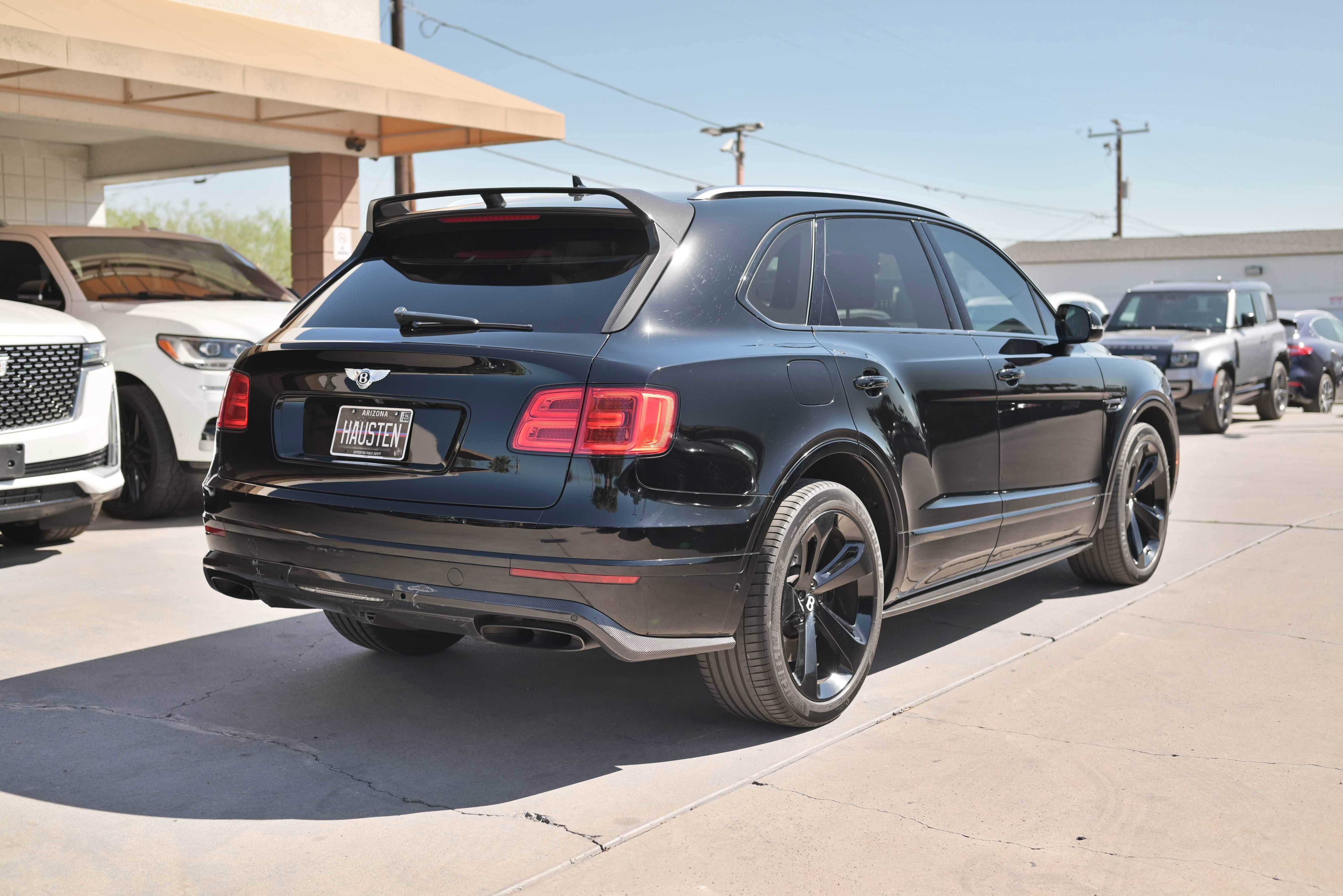 Used 2018 Bentley Bentayga AWD/4WD image 4