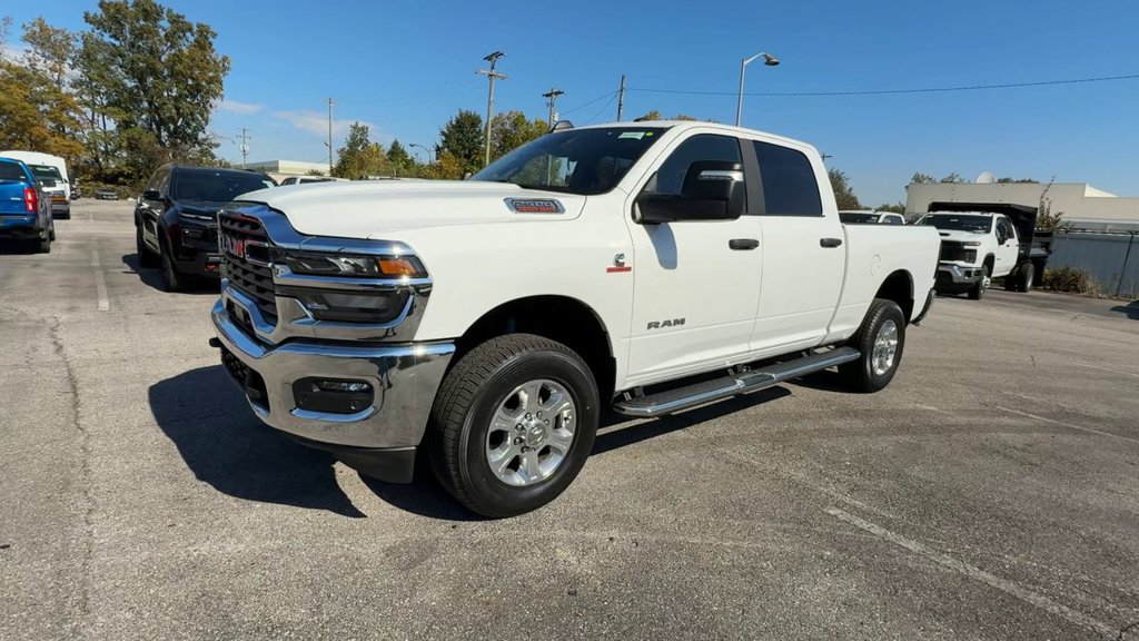 Used 2025 RAM 2500 Big Horn AWD/4WD image 4