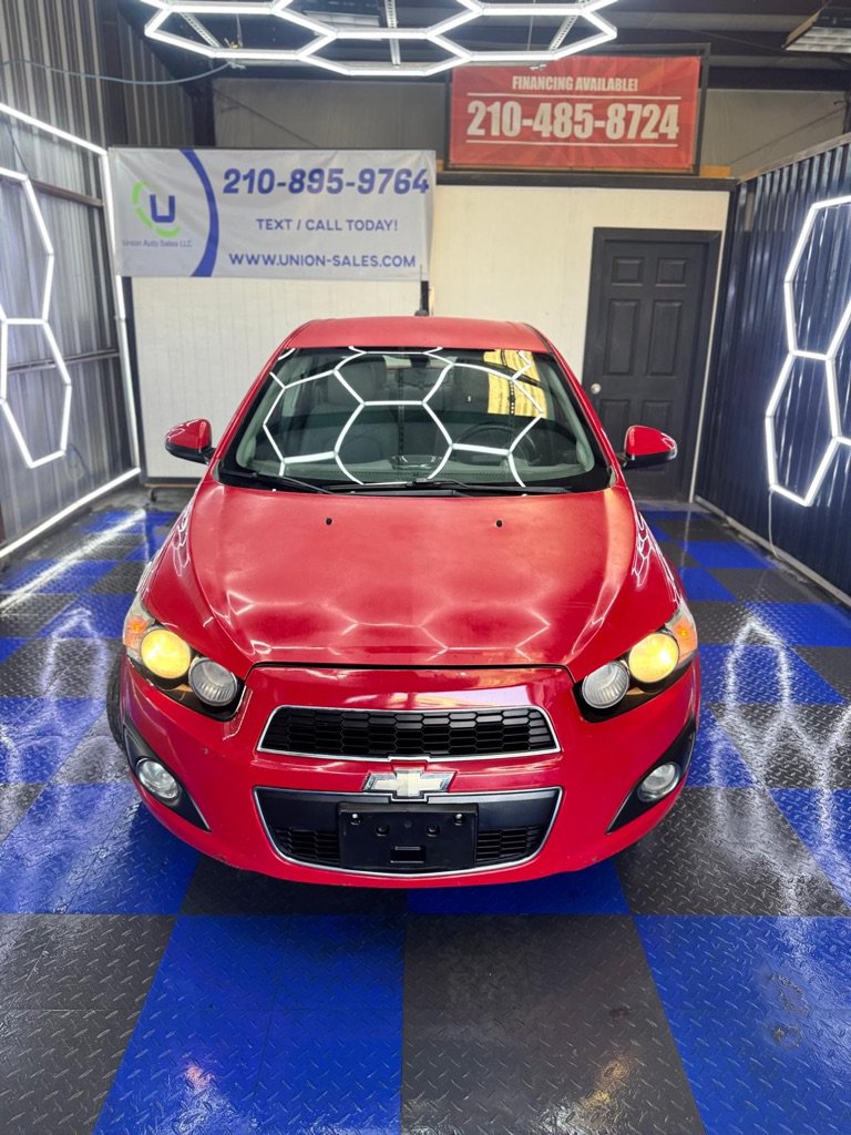 Used 2016 Chevrolet Sonic LTZ FWD image 6