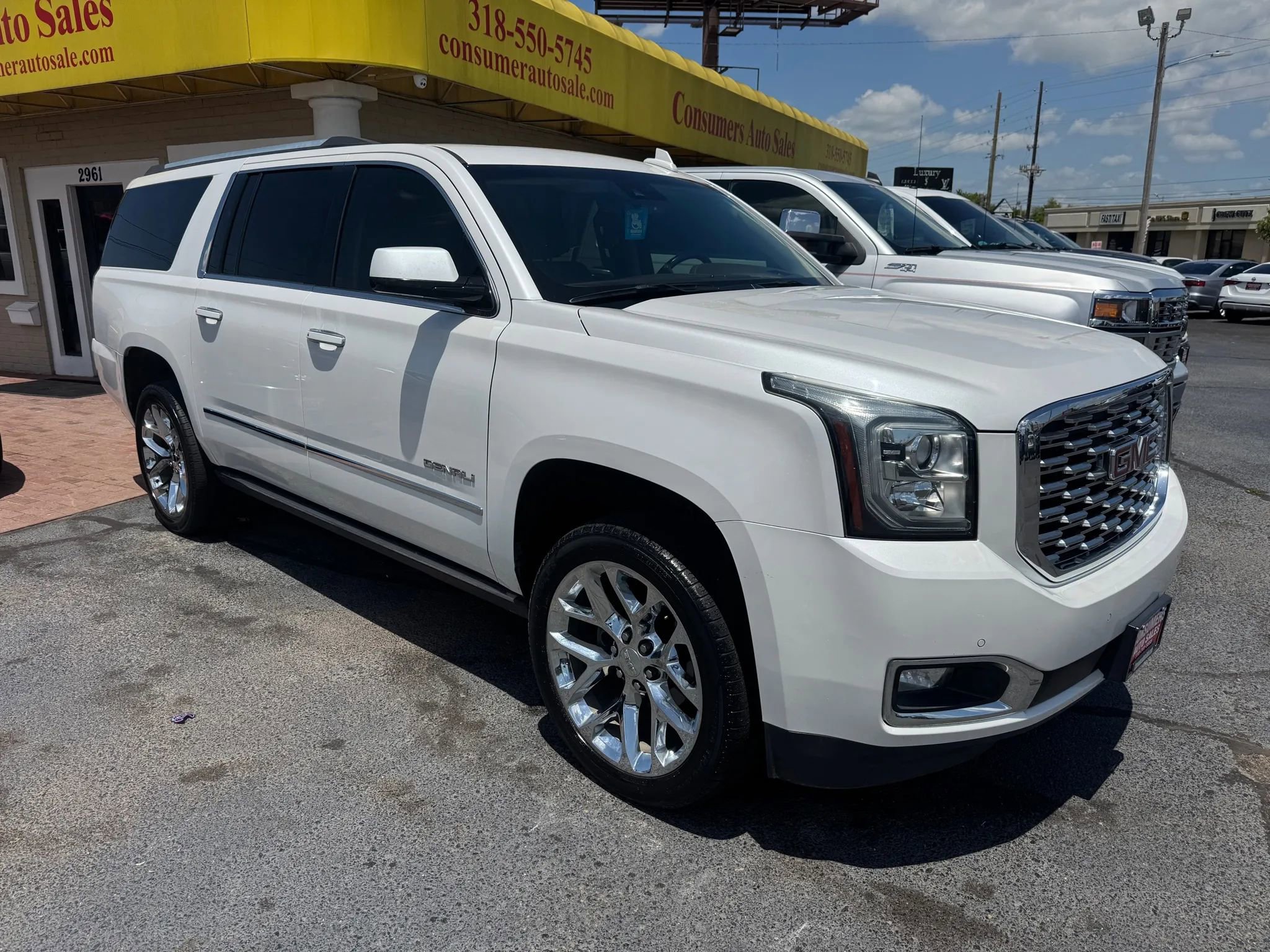 Used 2019 GMC Yukon XL Denali w/ Denali Ultimate Package RWD image 7