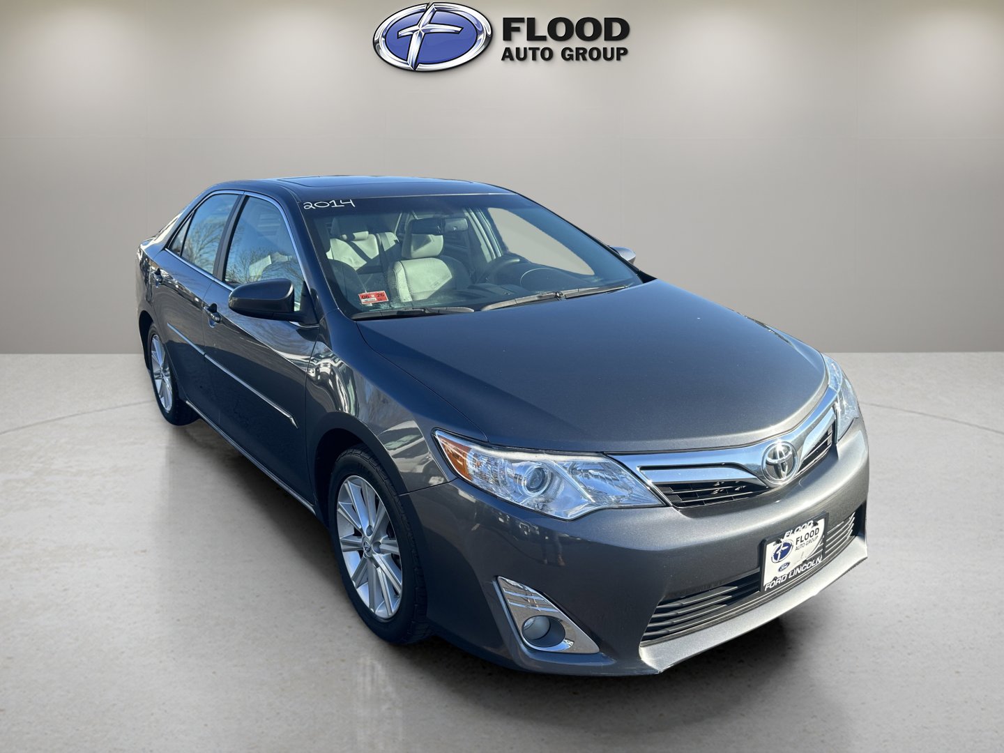 Used 2014 Toyota Camry XLE