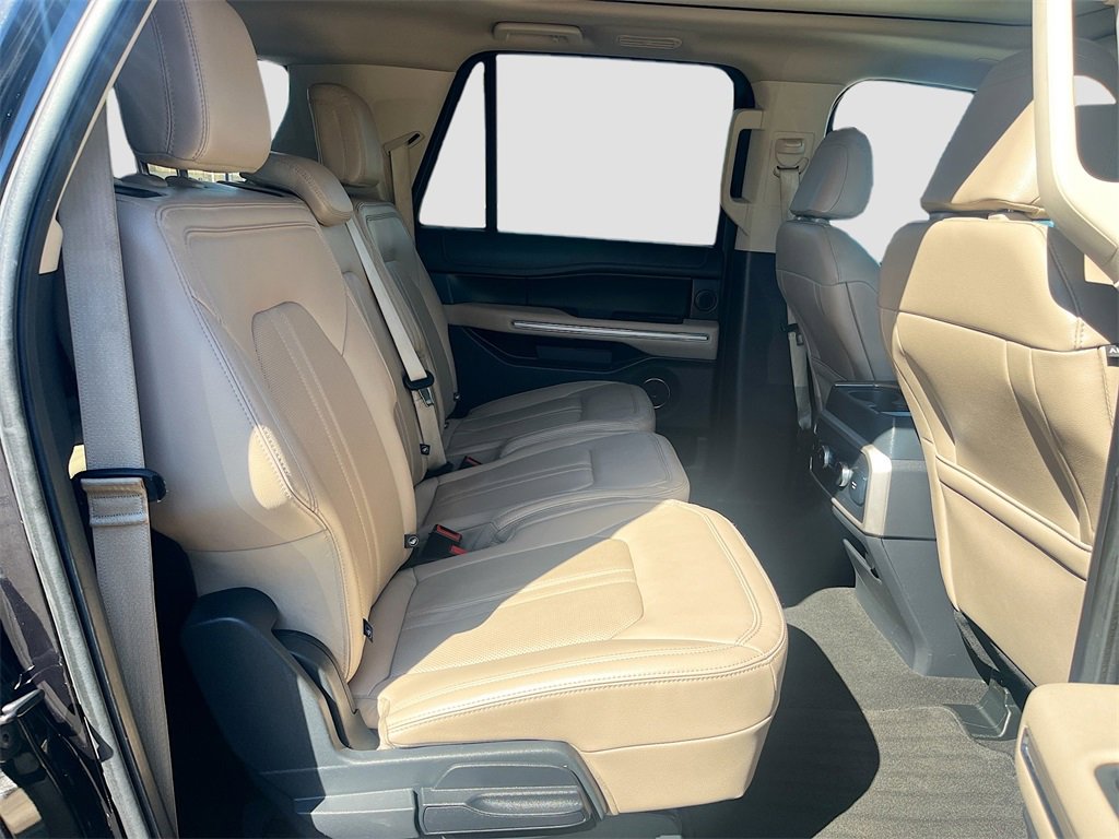Used 2024 Ford Expedition Max Limited image 30