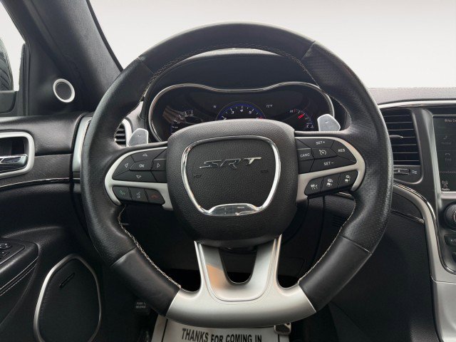 Used 2016 Jeep Grand Cherokee SRT image 12