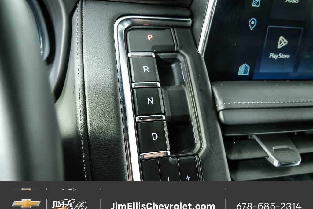 Certified 2024 Chevrolet Suburban LT image 18