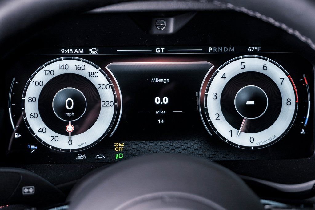 New 2026 Aston Martin DBX 707 image 26