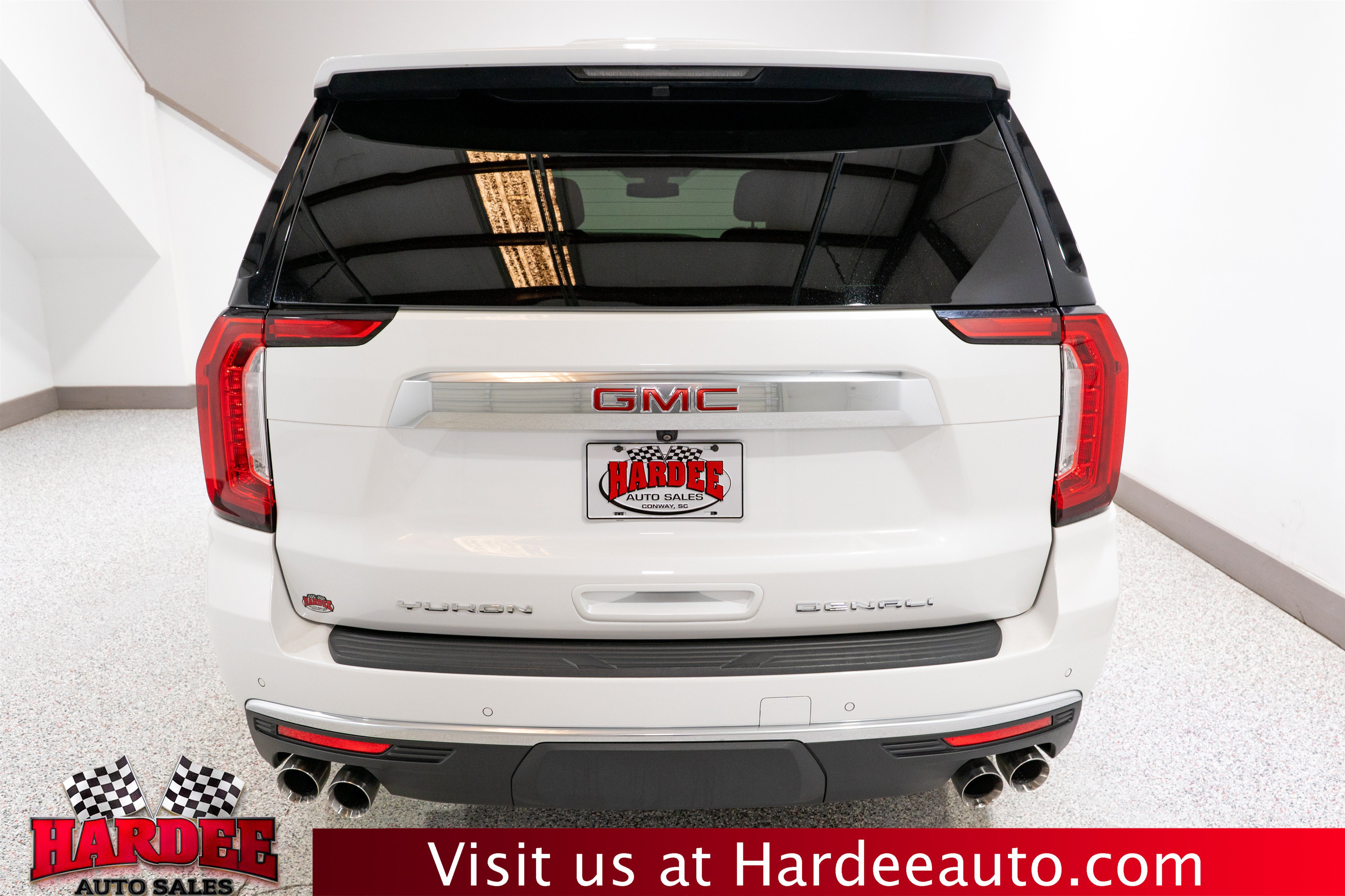 Used 2022 GMC Yukon Denali AWD/4WD image 4
