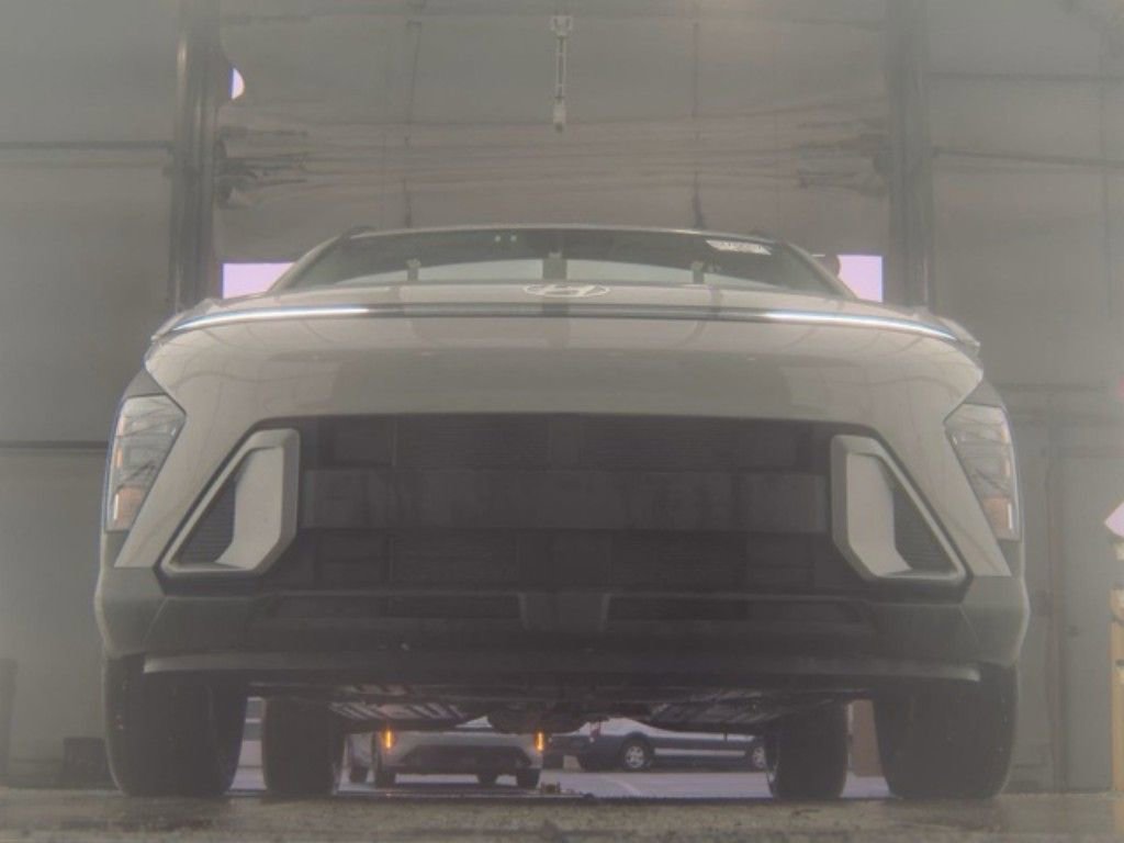 Used 2025 Hyundai Kona SEL image 5