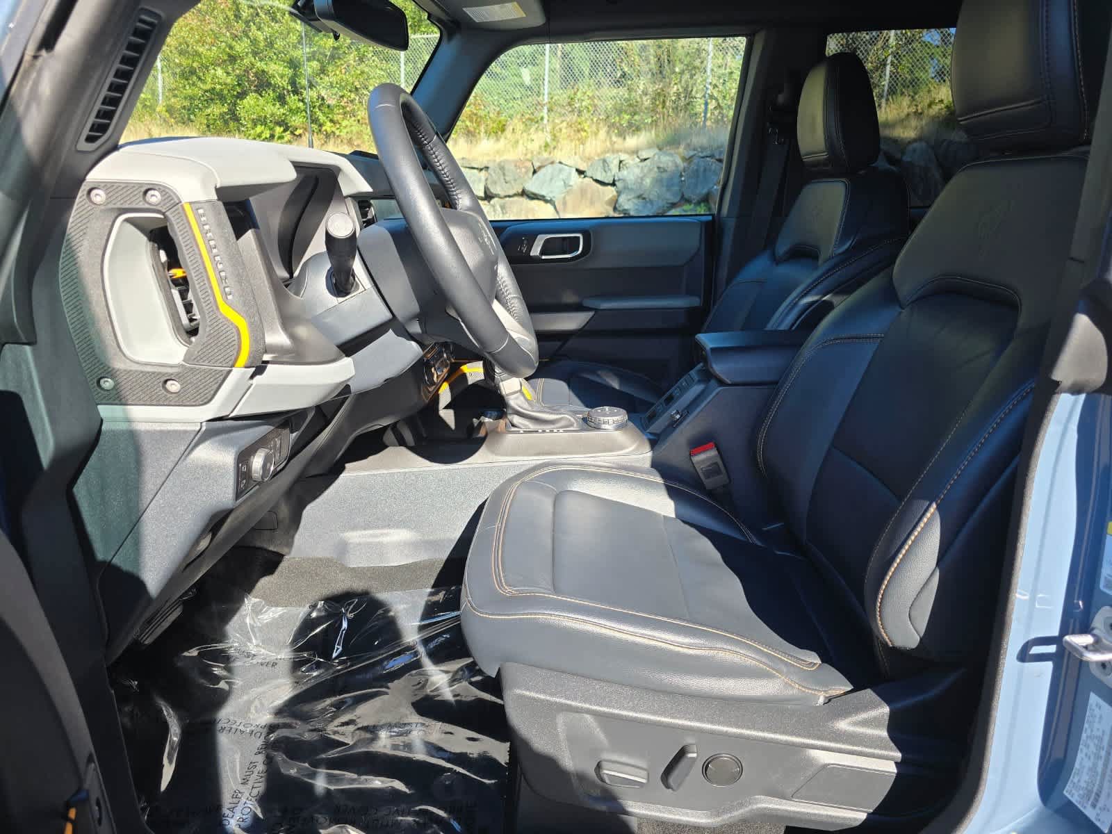 Used 2023 Ford Bronco Badlands AWD/4WD image 23