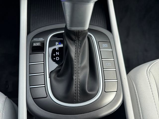 Certified 2025 Hyundai Kona SEL image 28