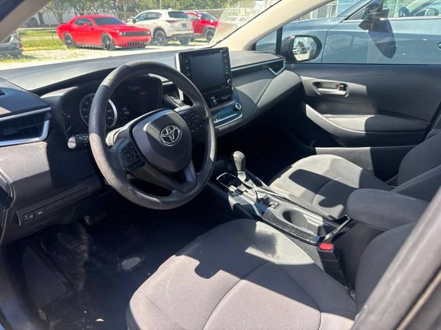 Used 2021 Toyota Corolla LE FWD image 8