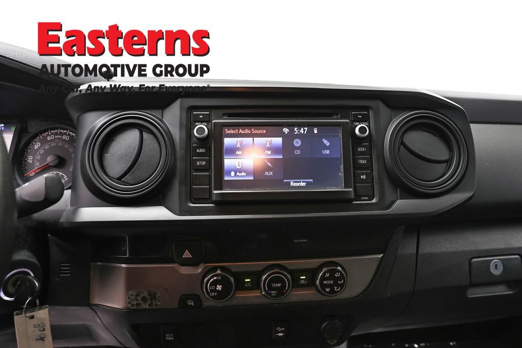 Used 2018 Toyota Tacoma SR RWD image 18