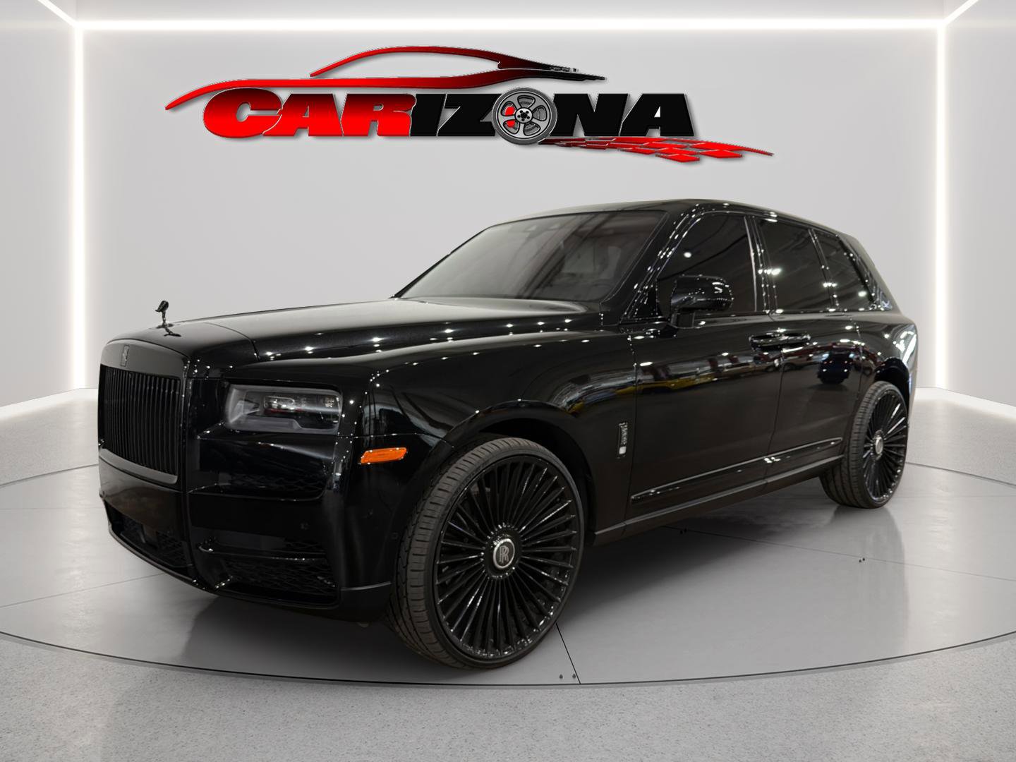 Used 2022 Rolls-Royce Cullinan Black Badge w/ Dark Exterior Package image 12