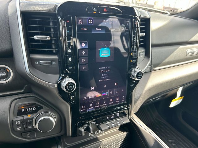 New 2027 RAM 1500 4x4 Crew Cab image 30